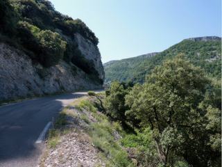 Sur la D942, porte d'accès au pays de Sault.