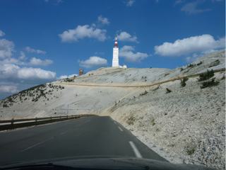 La tour de l'Observatoire situé au sommet du mont Ventoux.