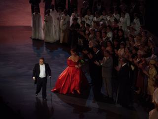 Catherine Naglestad dans le rôle de Tosca et le chef d'orchestre finlandais Mikko Franck qui fut très-très ovationné.