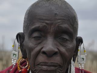 Vieille femme Masai