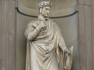Dante Alighieri (1265-1321) poète, homme politique et écrivain florentin.