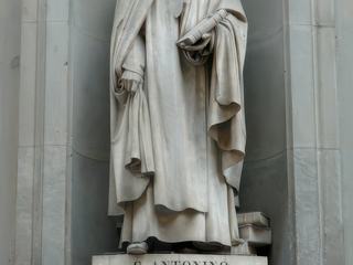 Antonin de Florence (1389-1459), représentant du courant dominicain réformateur dit "de l'observance", vénéré comme saint de l'église catholique.