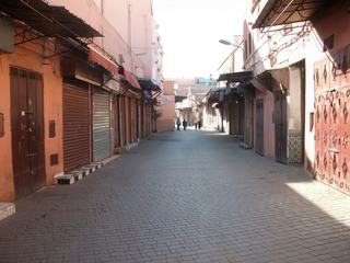 Rue de la medina le jour de L'Aïd el-Fitr, fête marquant la fin du mois de jeûne musulman du ramadan