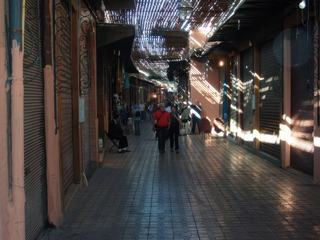 Souk de la medina le jour de L'Aïd el-Fitr, fête marquant la fin du mois de jeûne musulman du ramadan