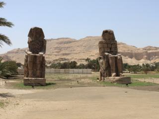 Les colosses de memnom