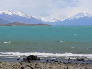 Le lac Argentino avec ces couleurs si particulières, un peu irréelles!