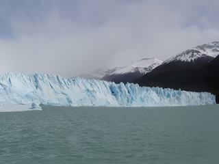 Un dernier regard vers la face nord du Perito Moreno (la plus célèbre), celle que je ne suis pas prête d'oublier!