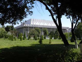 Salle de concert dans le centre de Tashkent