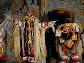 Rangda et le Barong