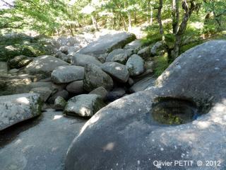 La rivière de rochers ou chaos de la Resse – France