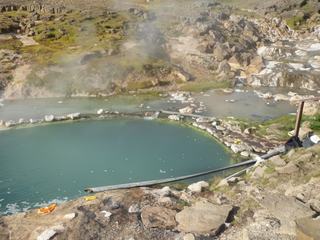Hveravellir offre une piscine géothermique naturelle unique.