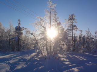 Explosion de soleil lapon, mais il ne chauffe pas beaucoup