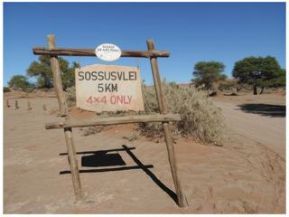 Pour aller à Deadvlei il faut prendre un4x4 pour parcourir 5 km de piste de sable