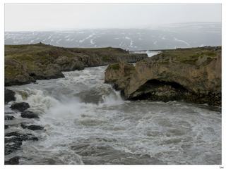 Même si ces chutes ne sont en rien comparable à celles de Dettifoss ou Gullfoss, elles sont très belles.