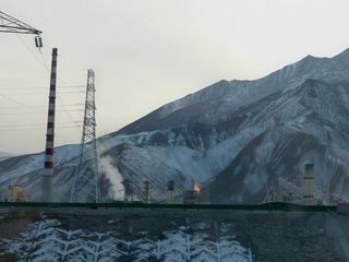 Les riches sols des hauts plateaux tibétains sont exploités sans répit.