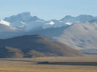 Le mont Cho-oyu (8 201 m).