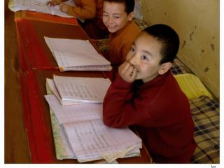 Adorables ces futures nonnes, pour certaines d'entre-elles peut-être.