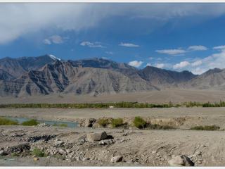 Sur la route entre Thiksey et Hemis...