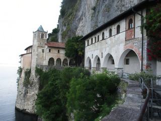 Ermitage de Santa Caterina del Sasso.