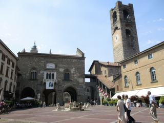 Bergame: Piazza Vecchia.