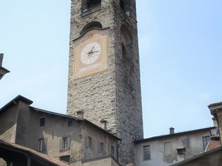 Bergame: la tour "Campanone".