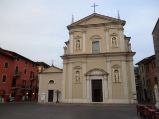 Torri del Benaco.