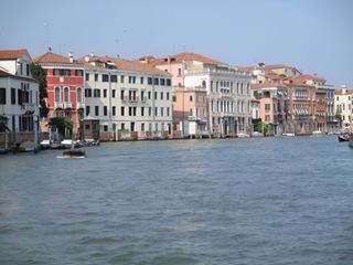 Venise: le Grand Canal.