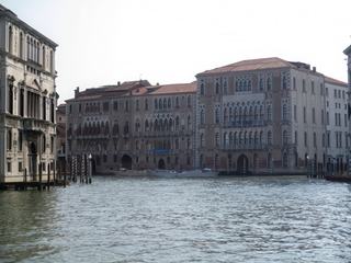 Venise: le Grand Canal.