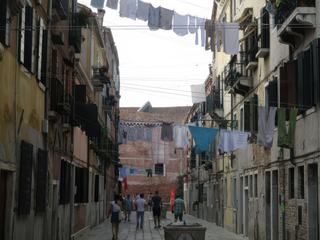 Venise: quartier Castello. Voilà la vraie Venise, authentique et aux antipodes de la Piazza San Marco!