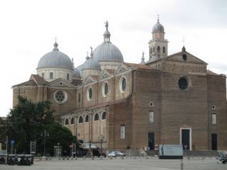 Padoue: basilique Santa Giustina.