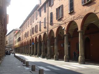 Arcades à Bologne.