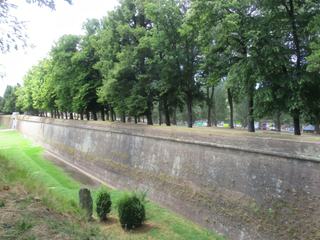 Lucca: les fortifications.