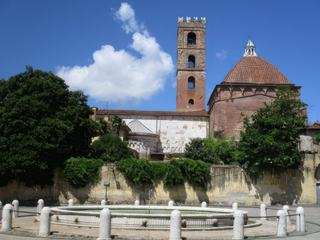 Lucca: l'église Santi Giovanni e Reparata.