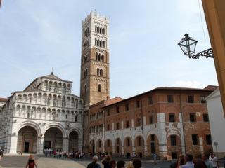 Lucca: la cathédrale.