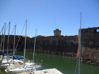 Livourne: Fortezza Vecchia (pas en très bon état, hein?).