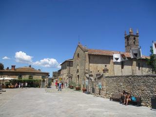 Monteriggioni.