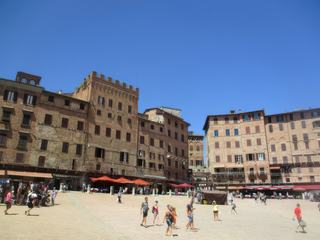 Sienne: Piazza del Campo.