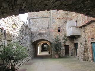 Castellina in Chianti: la Via delle Volpe.