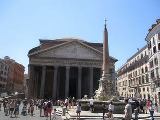 Rome: Piazza della Rotonda et Panthéon.
