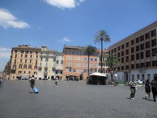 Rome: Piazza di Spagna.
