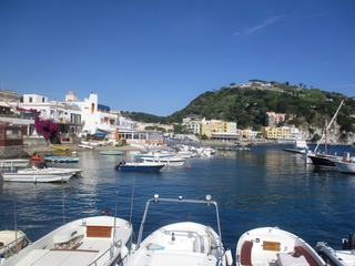 L'île d'Ischia: Lacco Ameno.