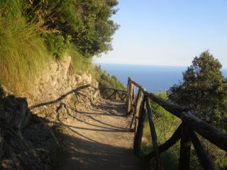 Nocelle: Sentieri degli Dei ("Sentier des Dieux").