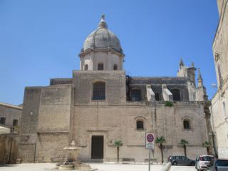 Monopoli.