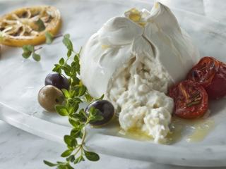 Fromage de la Pouille: la burrata.
