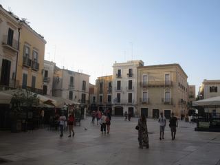 Bari.