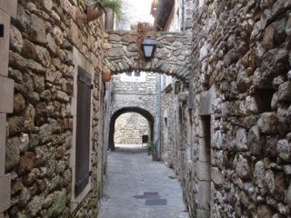 Aiguèze.