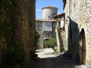 Labastide-de-Virac.