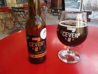 Bière régionale au miel de chataîgne.