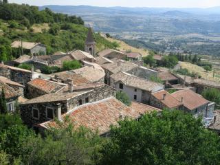 Vue sur Mirabel, depuis le chateau.