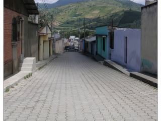 Rues bien pavées.